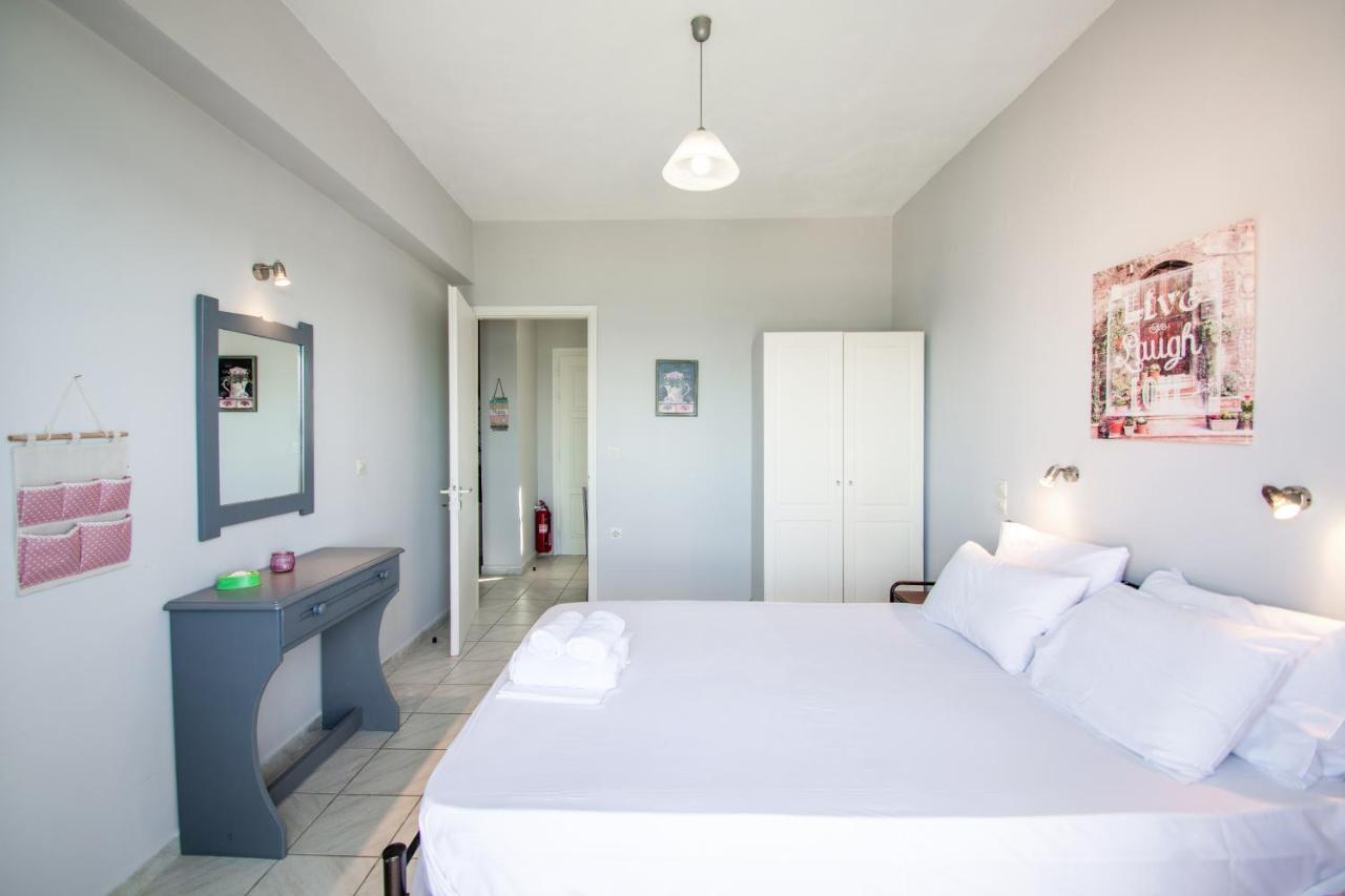 Bellezza Del Mare Apartamento Amoudi Exterior foto